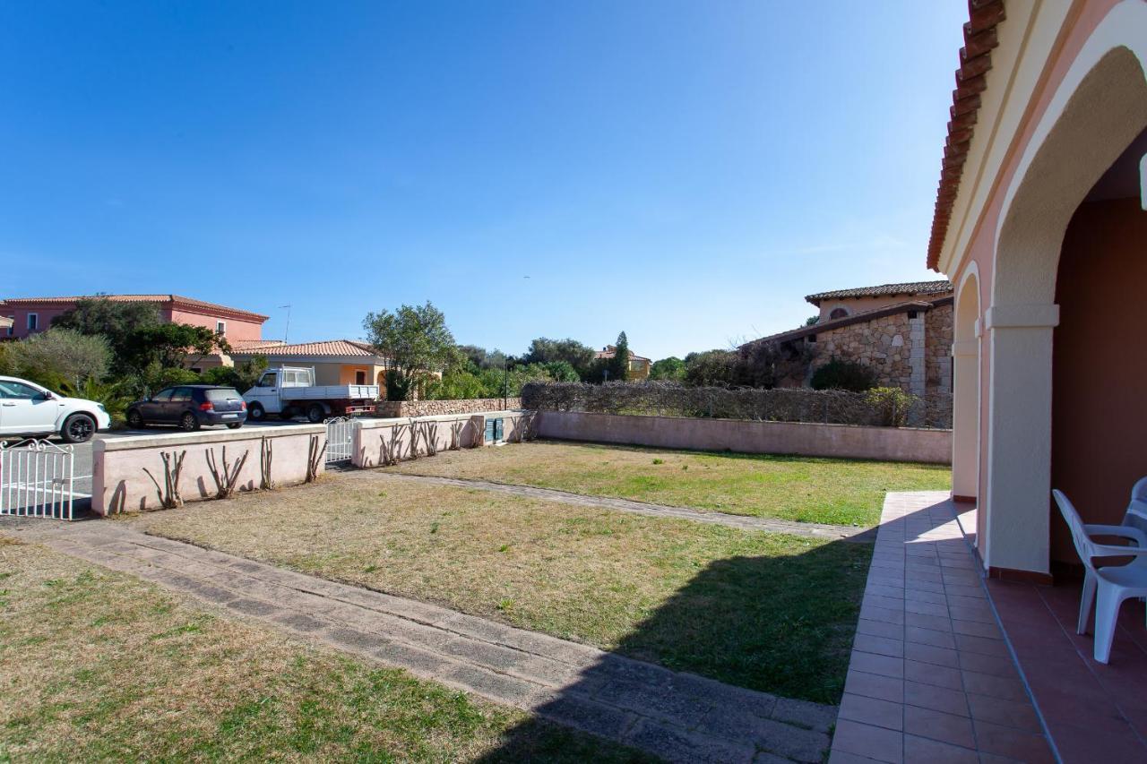 Residence Cinta 5 San Teodoro  Exterior photo